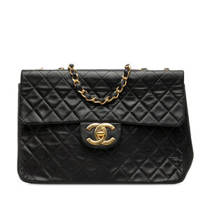 Pre-Loved Chanel Maxi XL Classic Lambskin Single Flap